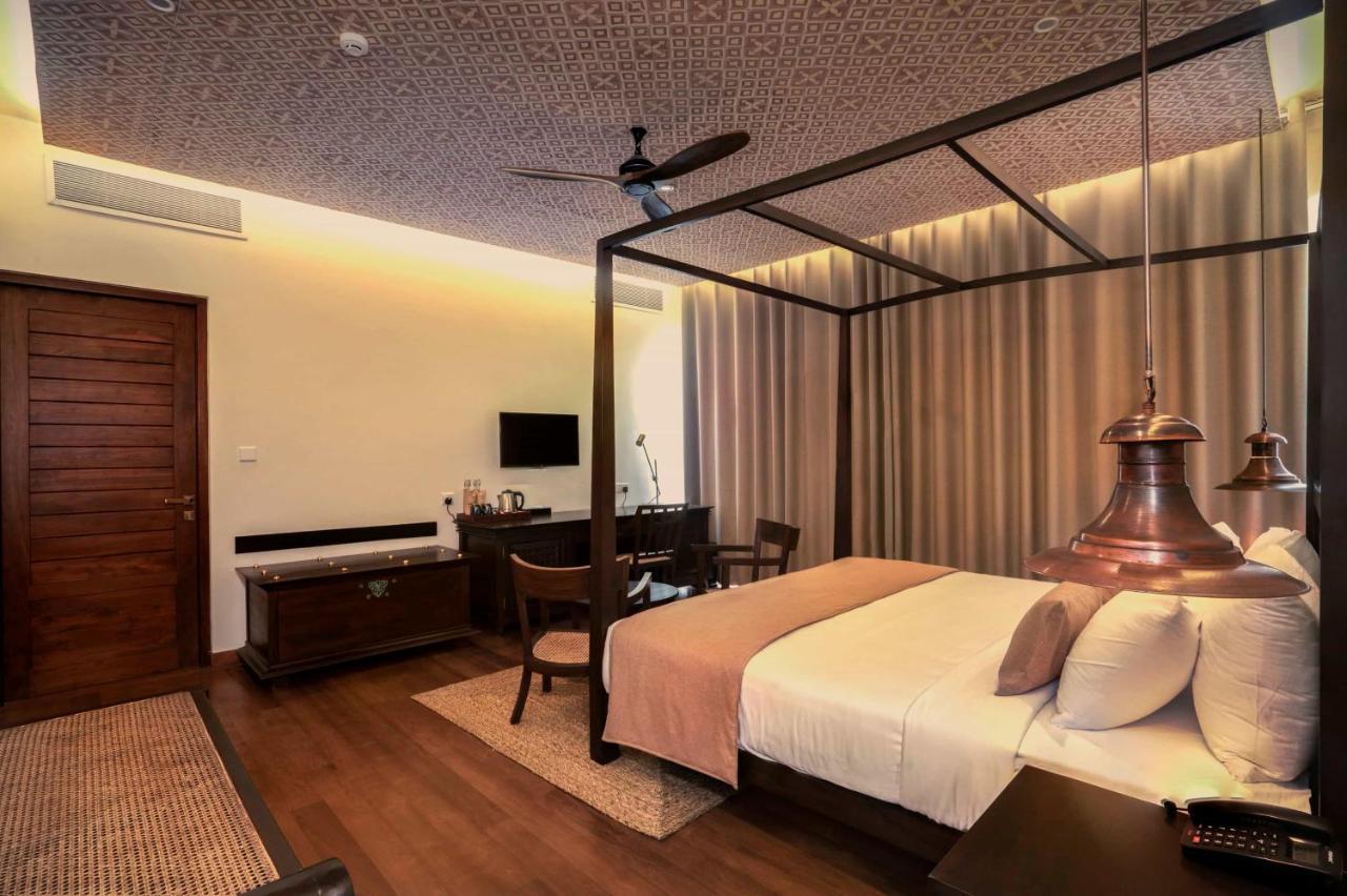 Hotel Rivora Heights Kandy Exterior foto